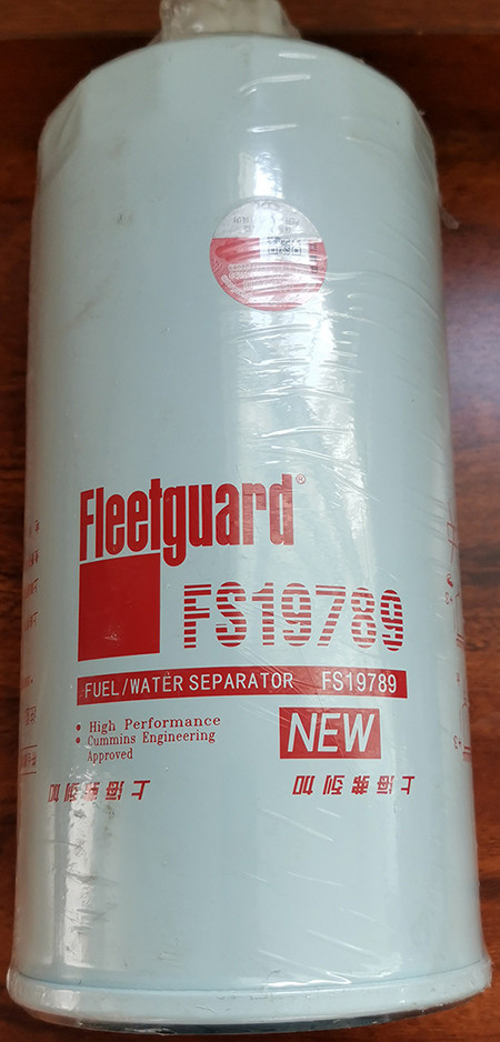 Original Fleetguard fuel filter water separator FS19789/1119ZD2A-030/16403 BT101